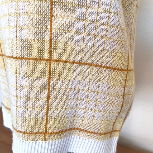 60's Sweater Vest - Yellow & White Plaid- Towne and King LTD - Size Large - Picture 4 of 8